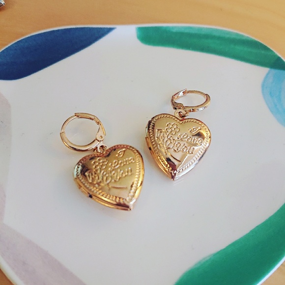 Heart Pendant Earrings - Picture 2 of 10